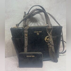 Michael Kors Sullivan Patent Leather Black and Brown Satchel Crossbody & Wallet